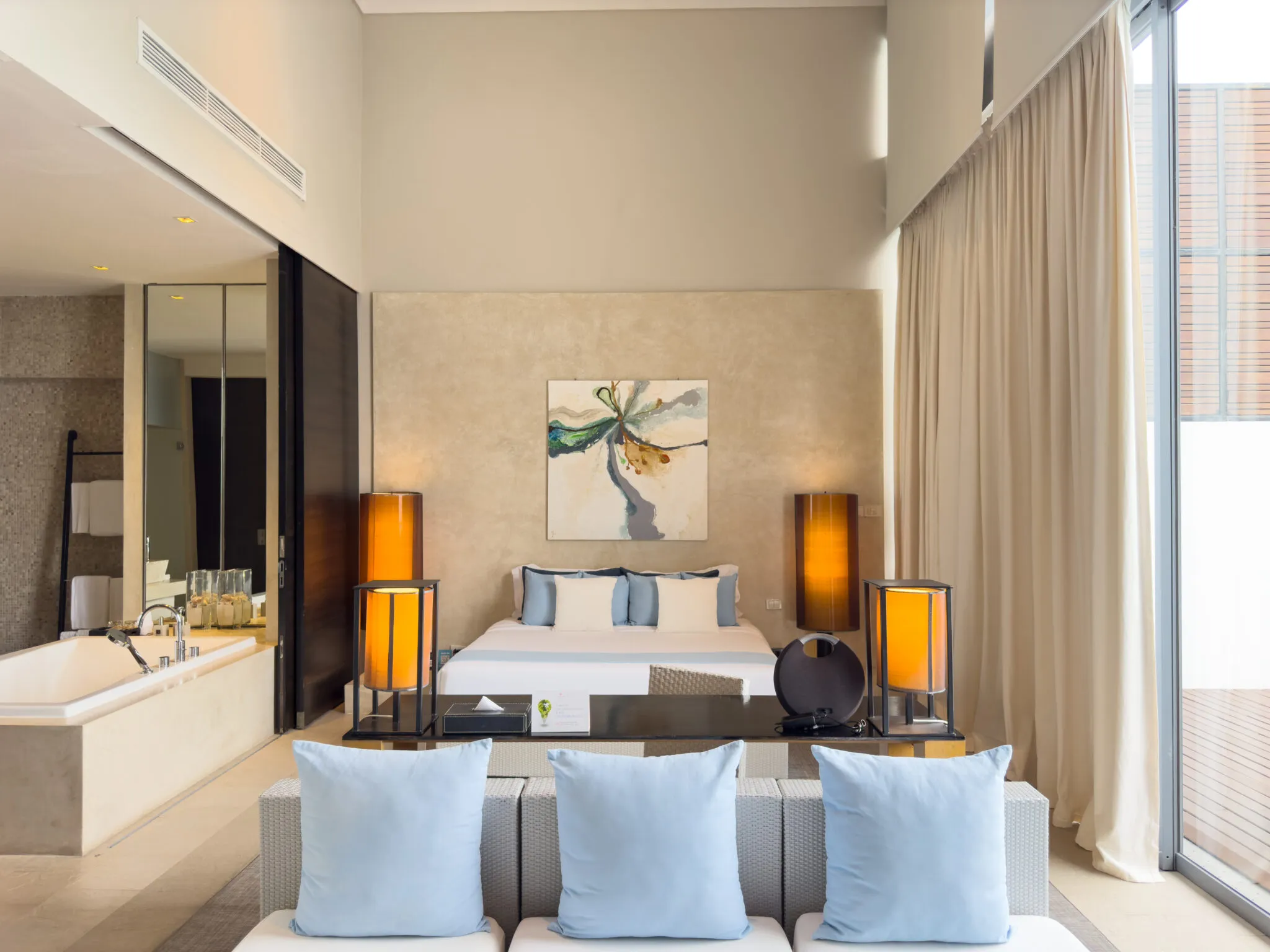 Premium Hua Hin Cha Am resort suite with 1 bedroom and sky infinity pool