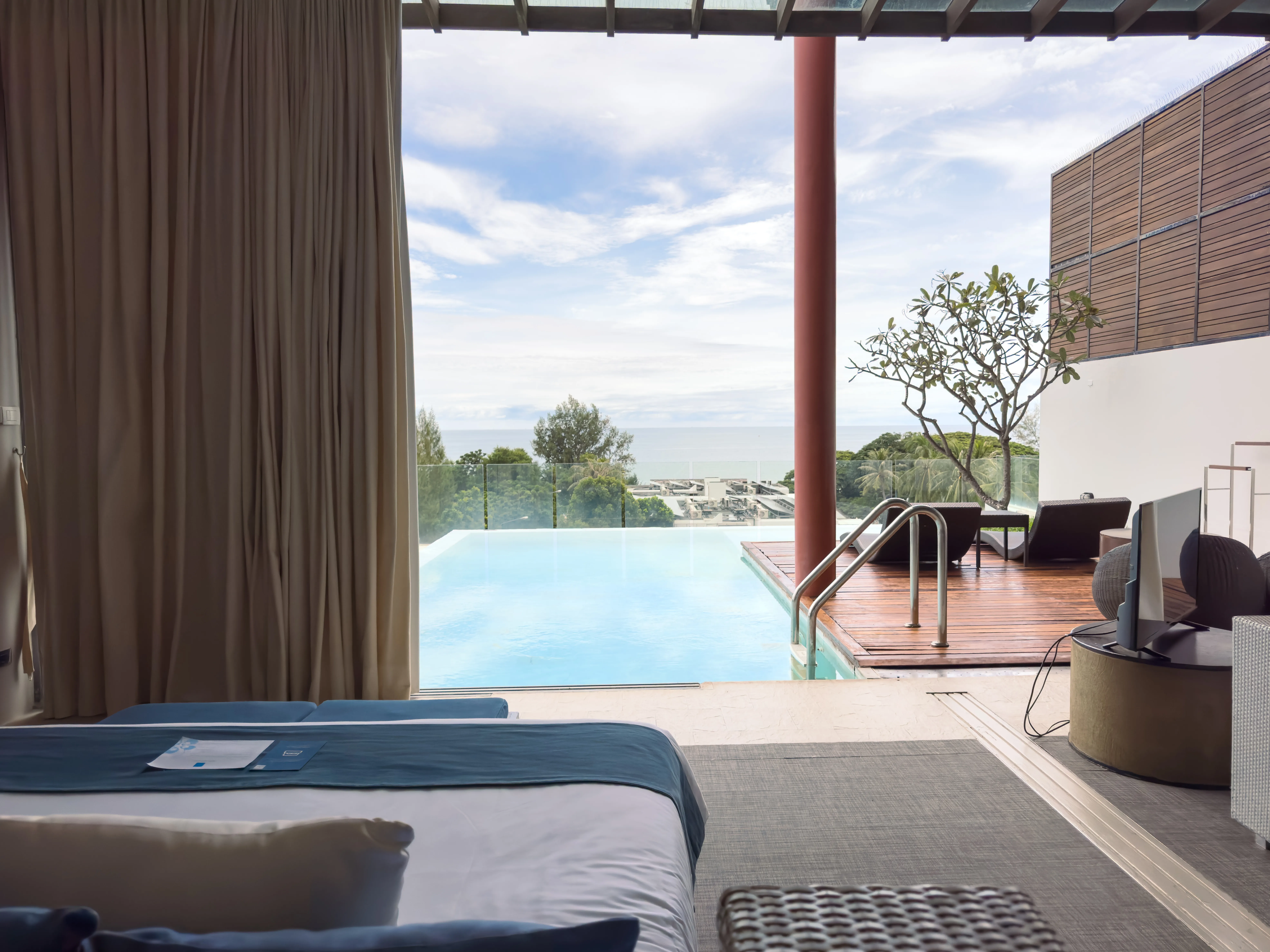 Hua Hin Cha Am luxury resort villa with two bedrooms and rooftop infinity pool
