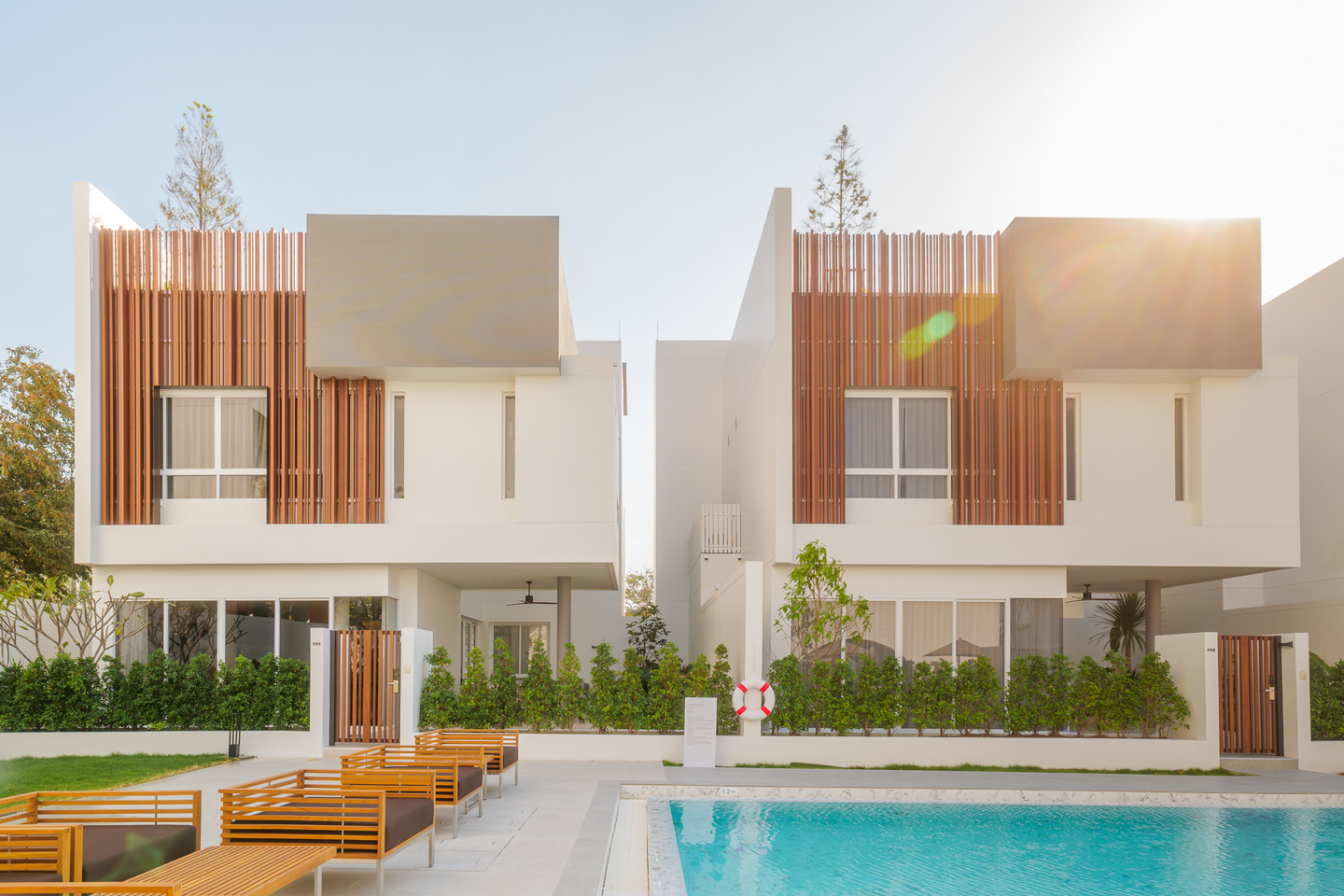 Hua Hin Cha Am luxury villa with rooftop infinity pool and stylish open-air lounge