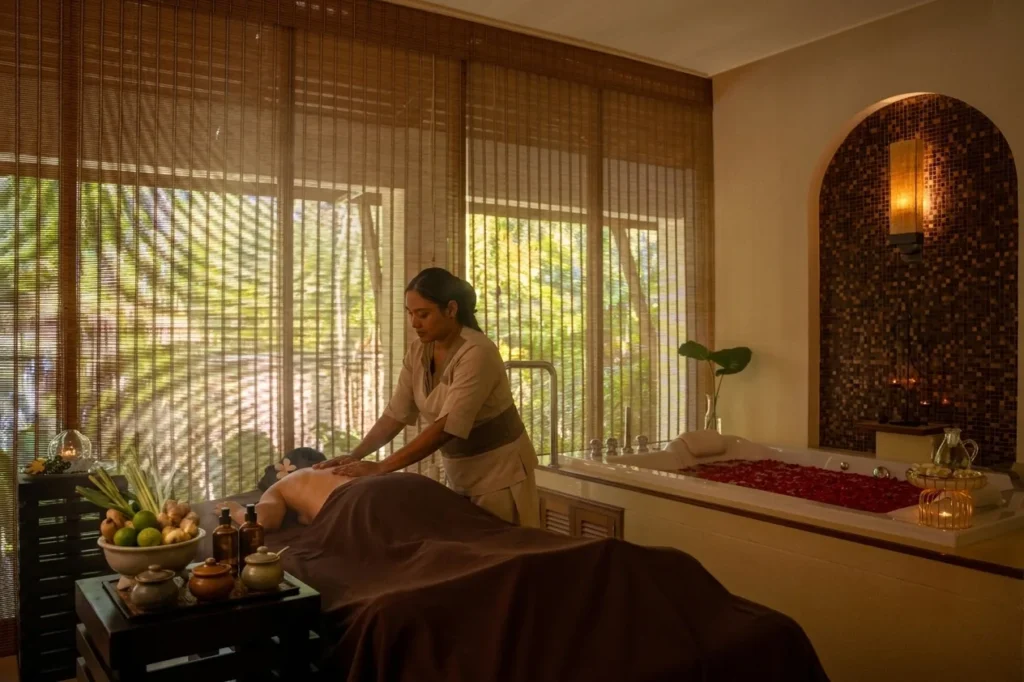 Thai Herbal Steam + Detoxifying Body Booster
