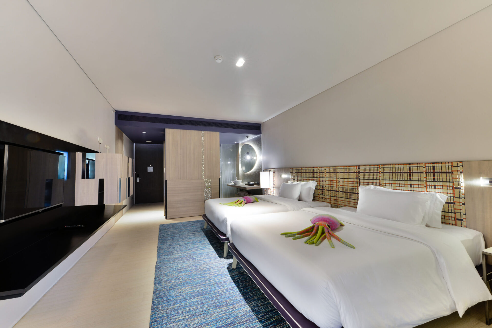 Elegant Seascape Ocean View space showcasing refined décor and a refreshing seaside atmosphere, designed for comfort in Pattaya Na Jomtien.