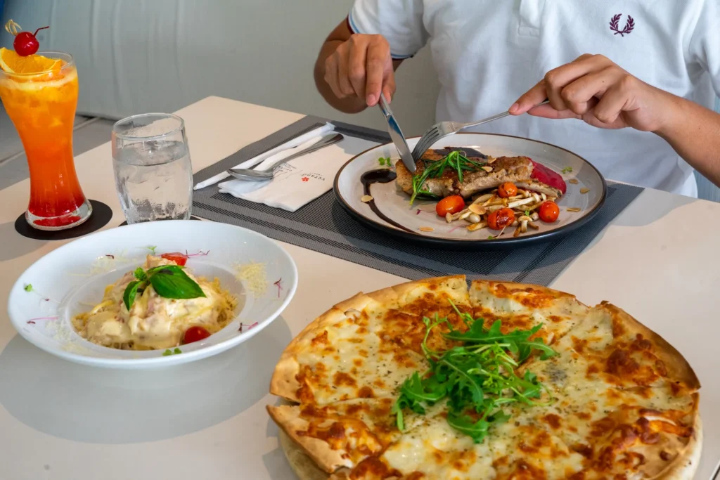 family friendly restaurant pattaya – Veranda Resort Pattaya Na Jomtien